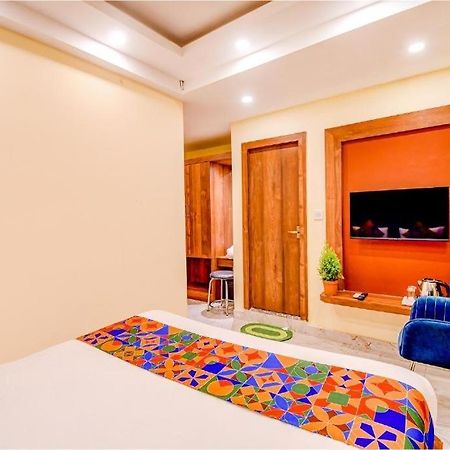 Hotel Aqua Tulip 加尔各答 外观 照片