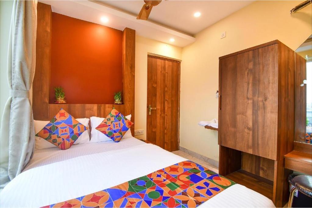 Hotel Aqua Tulip 加尔各答 外观 照片